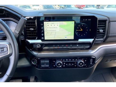 Used 2023 Chevrolet Silverado 1500 LT w/ Protection Package AWD/4WD image 6
