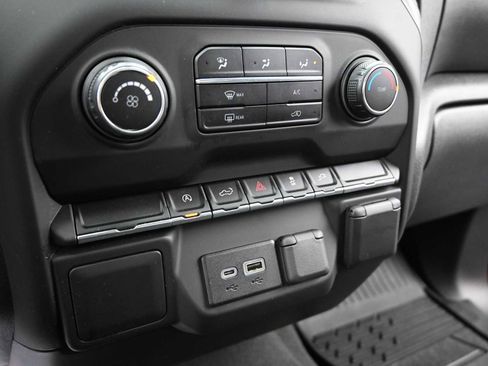 Used 2021 Chevrolet Silverado 1500 Custom w/ LPO, Dark Essentials Package image 18