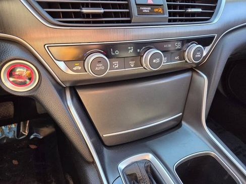 Used 2021 Honda Accord LX image 26