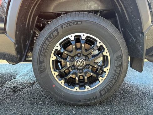 New 2026 Toyota Tundra SR5 AWD/4WD image 8