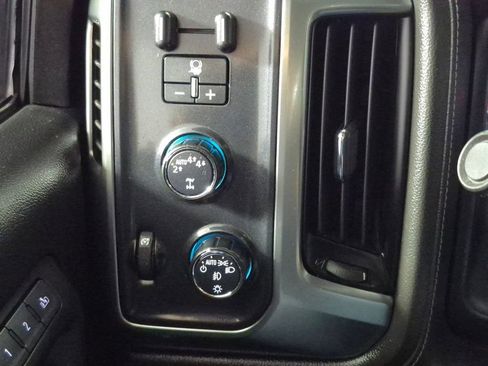 Used 2017 Chevrolet Silverado 1500 LTZ w/ LTZ Plus Package AWD/4WD image 18