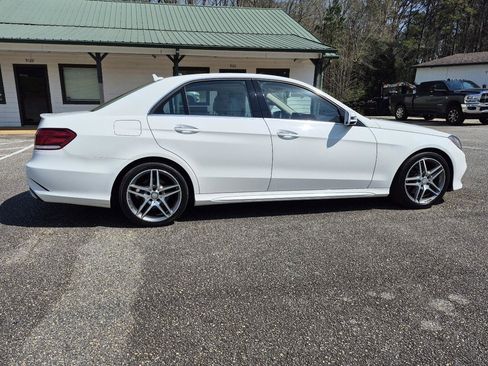 Used 2016 Mercedes-Benz E 350 Sedan image 9