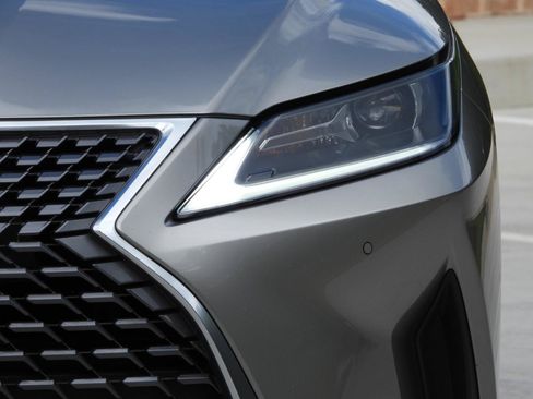 Used 2020 Lexus RX 350 FWD w/ Accessory Package image 36