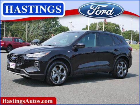 Certified 2025 Ford Escape ST-Line Select AWD/4WD image 1