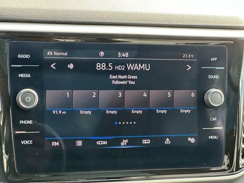 Used 2023 Volkswagen Atlas SE w/ Panoramic Sunroof Package image 14