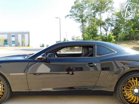 Used 2013 Chevrolet Camaro SS w/ RS Package RWD image 14