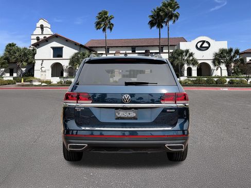 Used 2022 Volkswagen Atlas SE AWD/4WD image 3