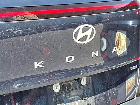 Used 2025 Hyundai Kona SEL AWD/4WD image 21
