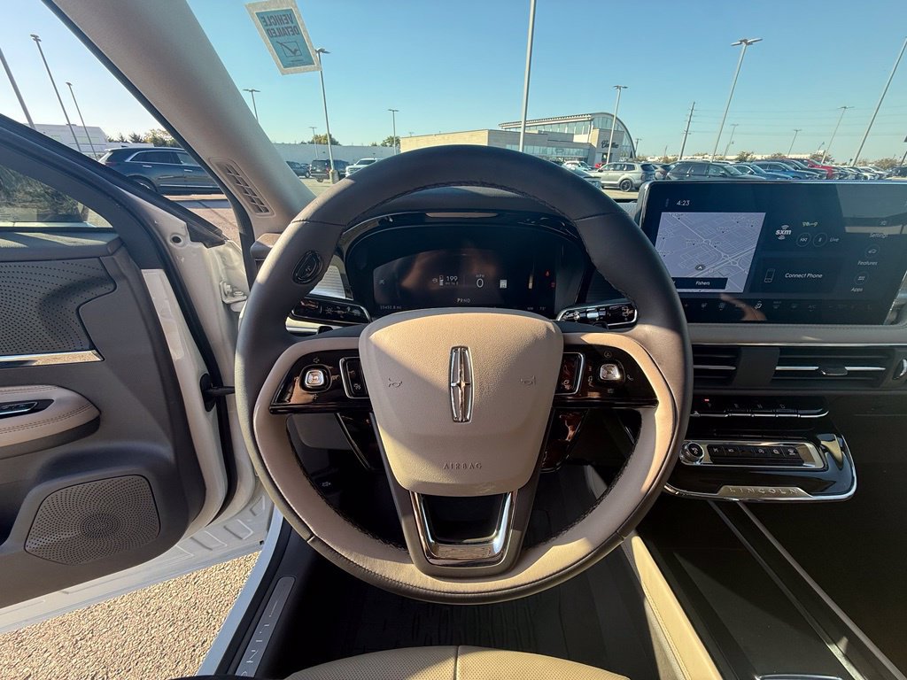 Used 2024 Lincoln Corsair AWD w/ Equipment Group 101A image 19