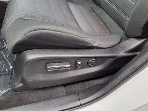 Used 2021 Honda CR-V EX image 24