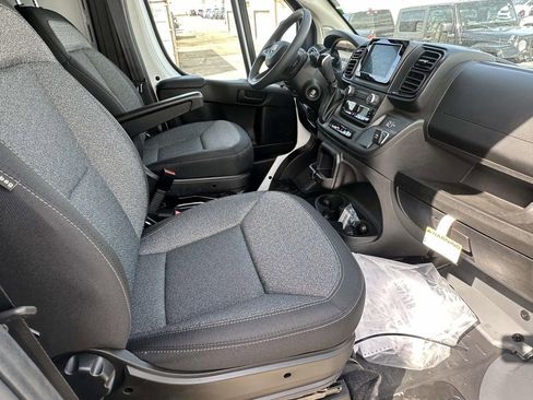 New 2026 RAM ProMaster 2500 w/ Convenience Group image 13