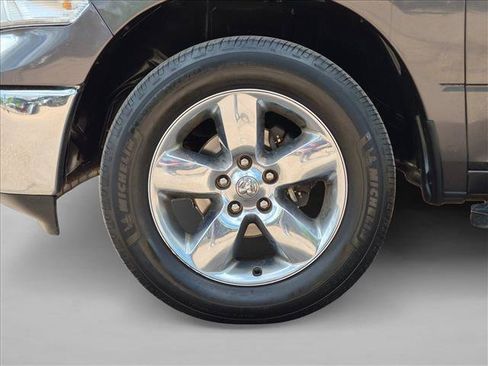 Used 2017 RAM 1500 Big Horn AWD/4WD image 23