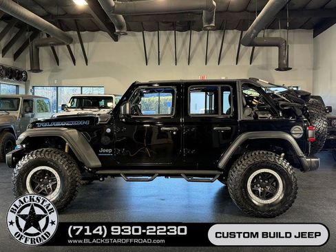 Used 2023 Jeep Wrangler Unlimited Rubicon 4xe AWD/4WD image 19