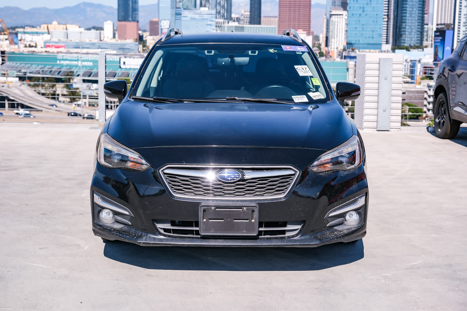 Used 2017 Subaru Impreza 2.0i Limited AWD/4WD image 2