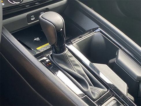 Certified 2025 Honda Accord Sport image 21