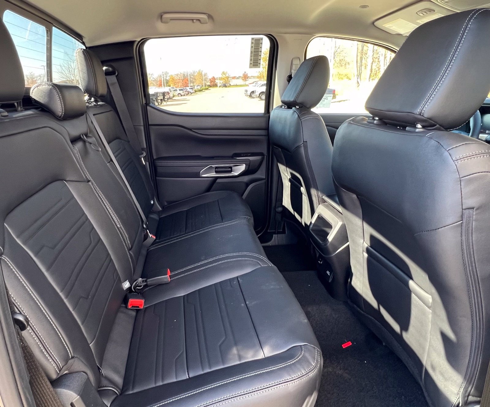 New 2026 Ford Ranger Lariat w/ FX4 Off-Road Package AWD/4WD image 18