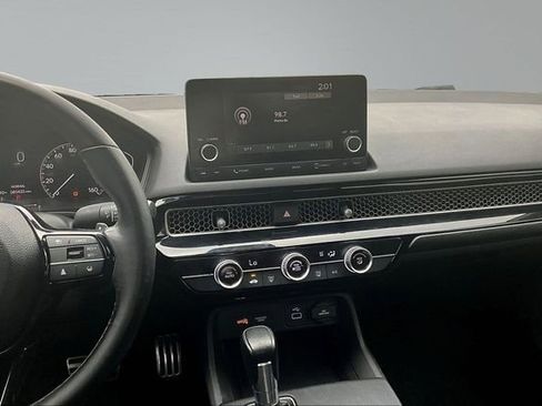 Used 2022 Honda Civic Sport image 9