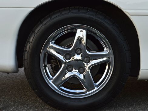 Used 1997 Chevrolet Camaro Z28 w/ Preferred Equipment Group 2 image 12