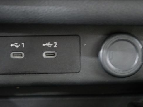 Used 2025 Nissan Rogue SV AWD/4WD image 22