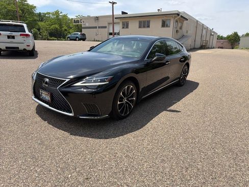 Used 2023 Lexus LS 500 AWD w/ Luxury Package image 6