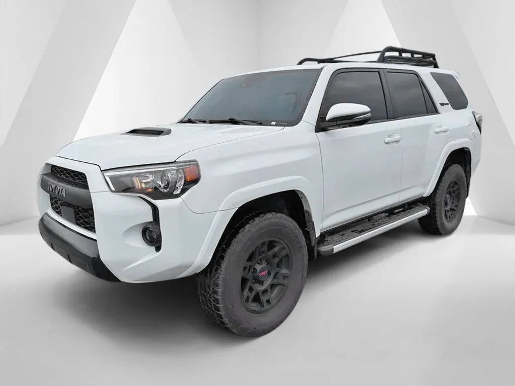 Used 2024 Toyota 4Runner TRD Pro AWD/4WD image 3