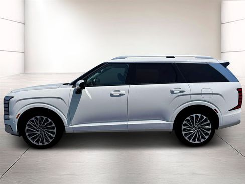 New 2026 Hyundai Palisade Calligraphy FWD image 3
