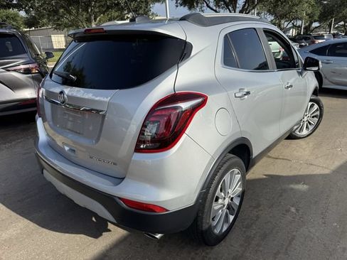 Used 2018 Buick Encore Preferred FWD image 5