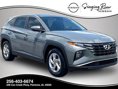Used 2024 Hyundai Tucson SE FWD image 1