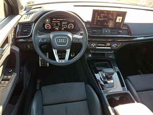 Certified 2023 Audi SQ5 Premium Plus w/ Premium Plus Package image 4