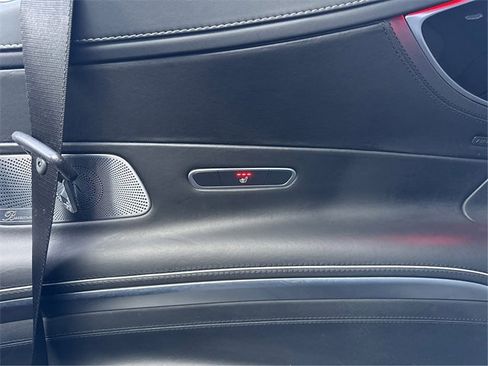 Used 2015 Mercedes-Benz S 550 4MATIC Coupe image 40