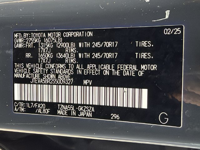 Used 2025 Toyota 4Runner SR5 AWD/4WD image 26