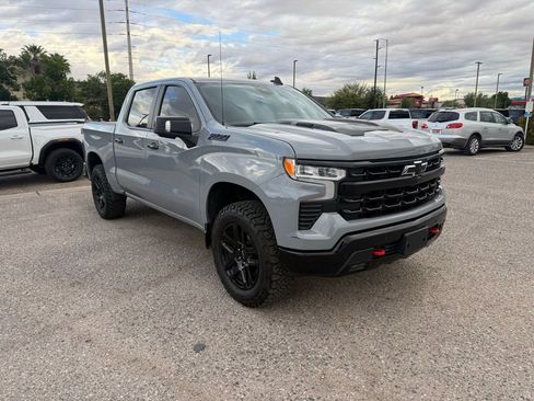 Used 2024 Chevrolet Silverado 1500 LT Trail Boss w/ LT Trail Boss Premium Package image 3