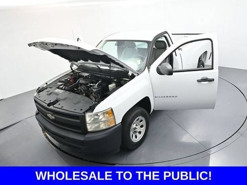 Used 2011 Chevrolet Silverado 1500 W/T RWD image 38