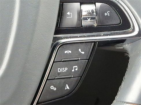 Certified 2022 Lincoln Nautilus Reserve image 24