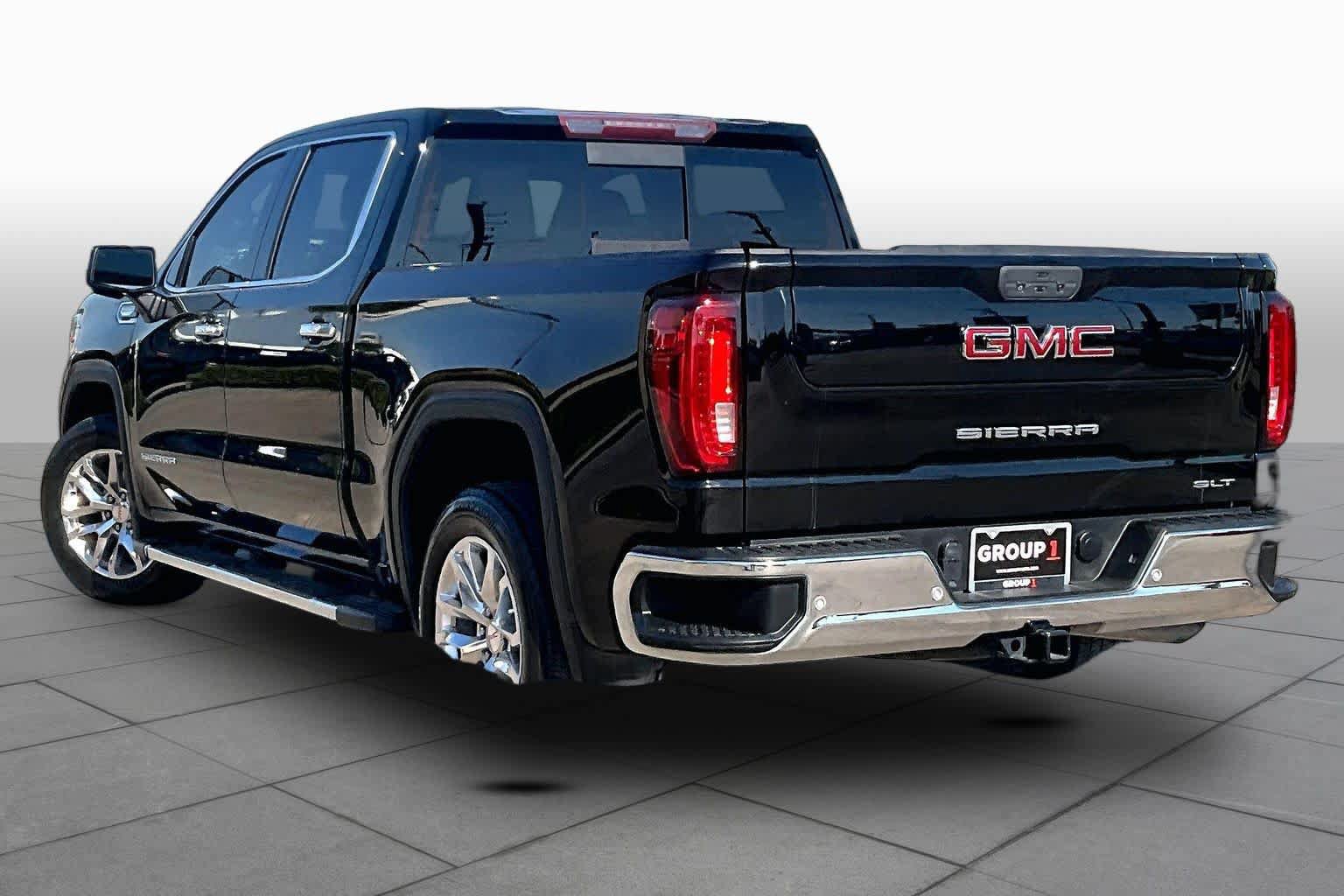 Used 2022 GMC Sierra 1500 SLT RWD image 12
