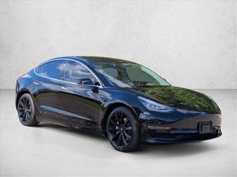 Used 2020 Tesla Model 3 Long Range AWD/4WD image 3