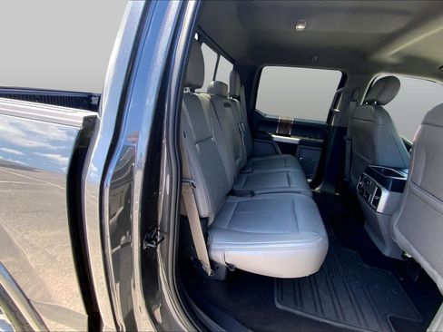 Used 2019 Ford F150 Lariat RWD image 19