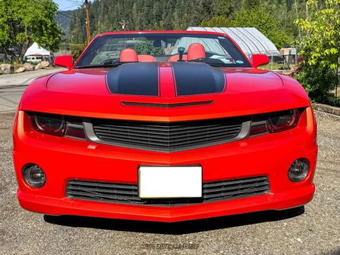 Used 2012 Chevrolet Camaro SS w/ RS Package RWD image 13
