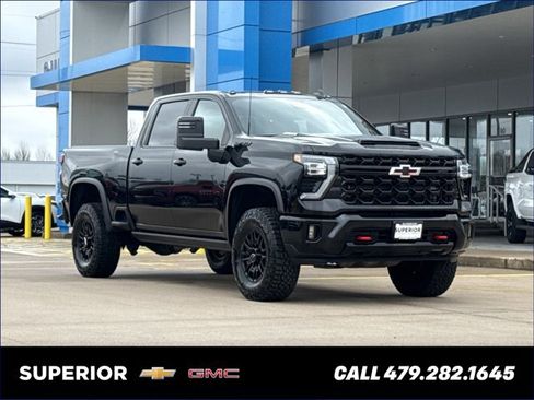 Used 2024 Chevrolet Silverado 2500 ZR2 w/ Technology Package image 1