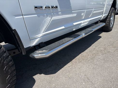 Used 2022 RAM 2500 Big Horn AWD/4WD image 16