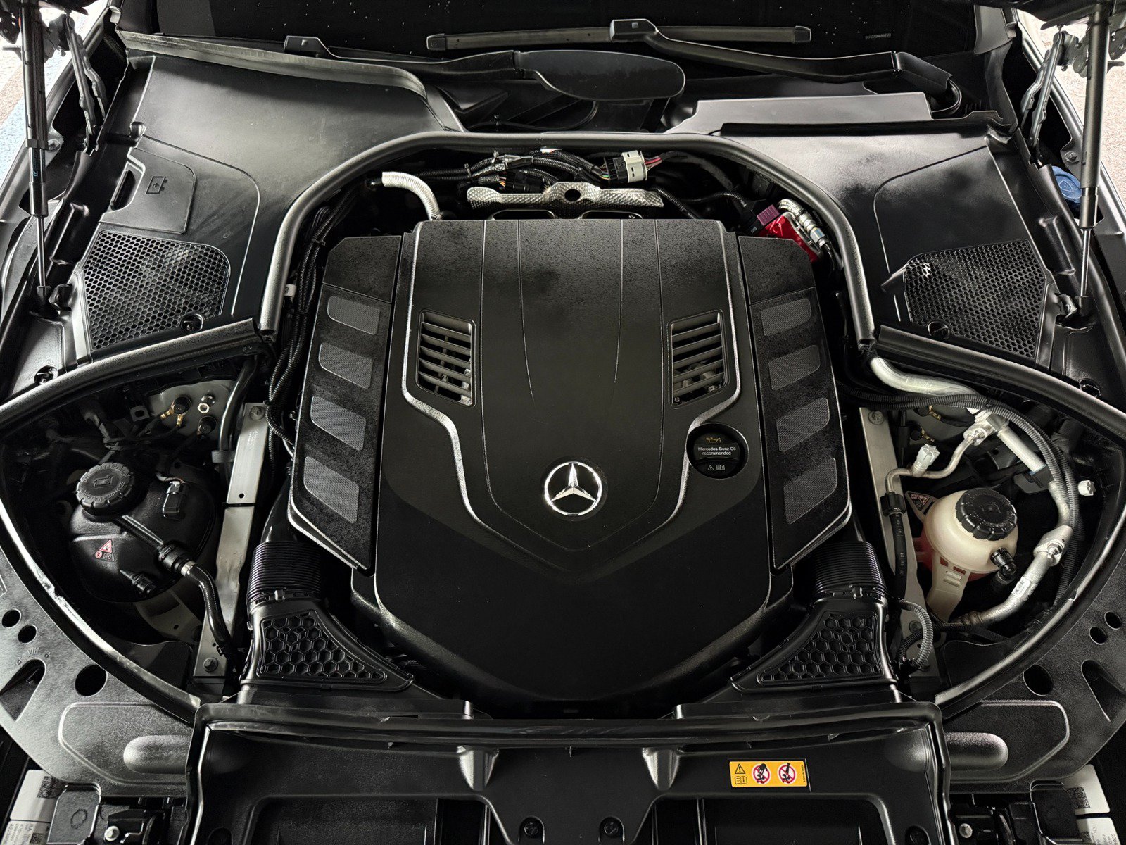 Used 2024 Mercedes-Benz S 580 4MATIC Sedan image 44