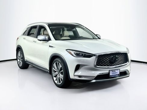 Used 2021 INFINITI QX50 Sensory w/ Accent Package AWD/4WD image 3