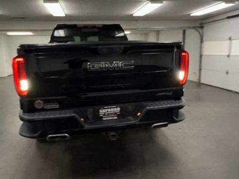 Used 2022 GMC Sierra 1500 AT4 w/ AT4 Premium Package image 7