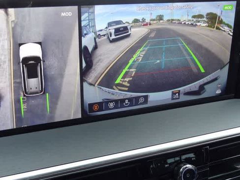 New 2026 INFINITI QX80 4WD image 23