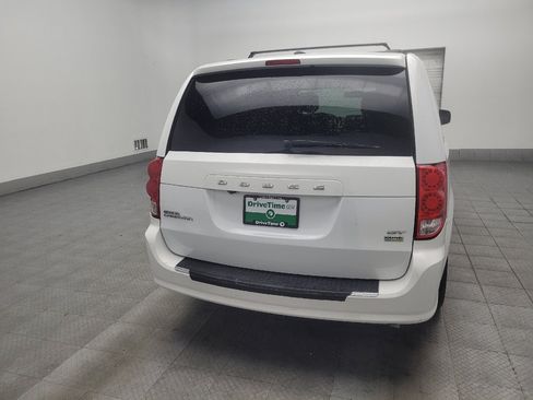 Used 2017 Dodge Grand Caravan GT FWD image 7