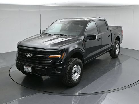 Used 2025 Ford F150 XLT w/ Equipment Group 302A MID AWD/4WD image 38