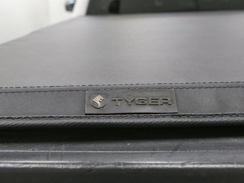 Used 2017 Chevrolet Silverado 1500 LT w/ All Star Edition image 11