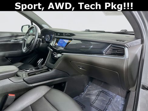 Used 2024 Cadillac XT6 Sport image 33