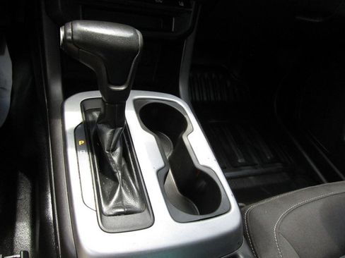 Used 2020 Chevrolet Colorado LT w/ Safety Package AWD/4WD image 23