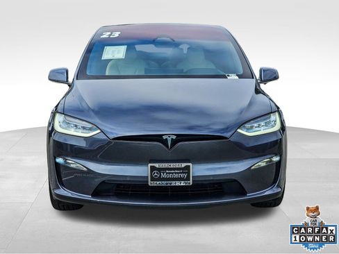 Used 2023 Tesla Model X AWD/4WD image 2